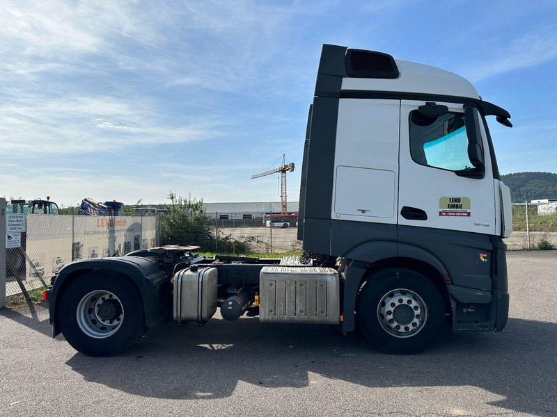 Mercedes-Benz Actros 1845 - יחידת טרקטור: תמונה 4 Mercedes-Benz Actros 1845 - יחידת טרקטור: תמונה 4