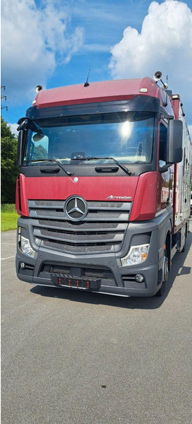 Mercedes-Benz Actros 1851 - משאית להובלת בעלי חיים: תמונה 3 Mercedes-Benz Actros 1851 - משאית להובלת בעלי חיים: תמונה 3