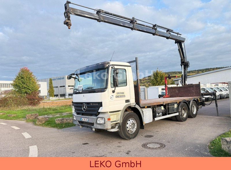 Mercedes-Benz Actros 2636-Plateau Hiab Krahn - משאית צד נופל/ שטוחה, משאית מנוף: תמונה 4 Mercedes-Benz Actros 2636-Plateau Hiab Krahn - משאית צד נופל/ שטוחה, משאית מנוף: תמונה 4