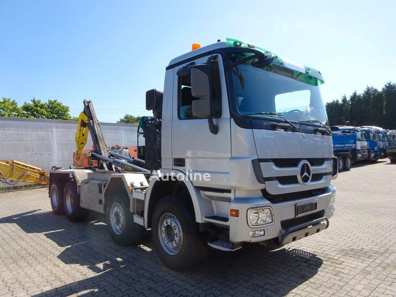 Mercedes-Benz Actros 3244 - Hook lift truck 8x4 - משאית הרמת וו, משאית מנוף: תמונה 2 Mercedes-Benz Actros 3244 - Hook lift truck 8x4 - משאית הרמת וו, משאית מנוף: תמונה 2