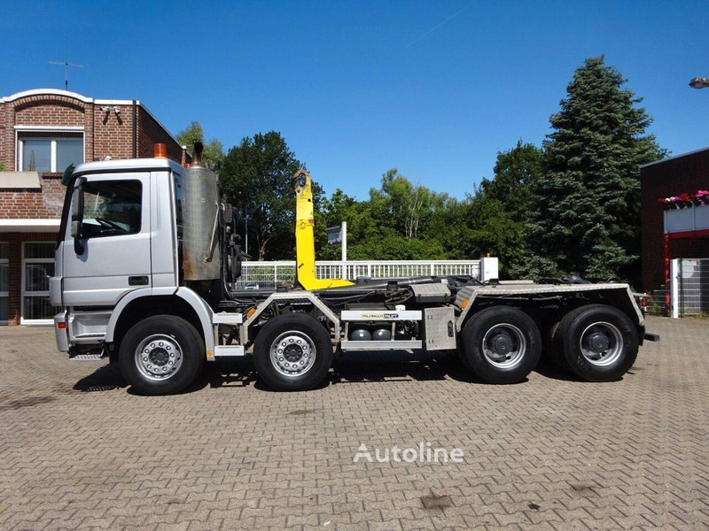 Mercedes-Benz Actros 3244 - Hook lift truck 8x4 - משאית הרמת וו, משאית מנוף: תמונה 5 Mercedes-Benz Actros 3244 - Hook lift truck 8x4 - משאית הרמת וו, משאית מנוף: תמונה 5