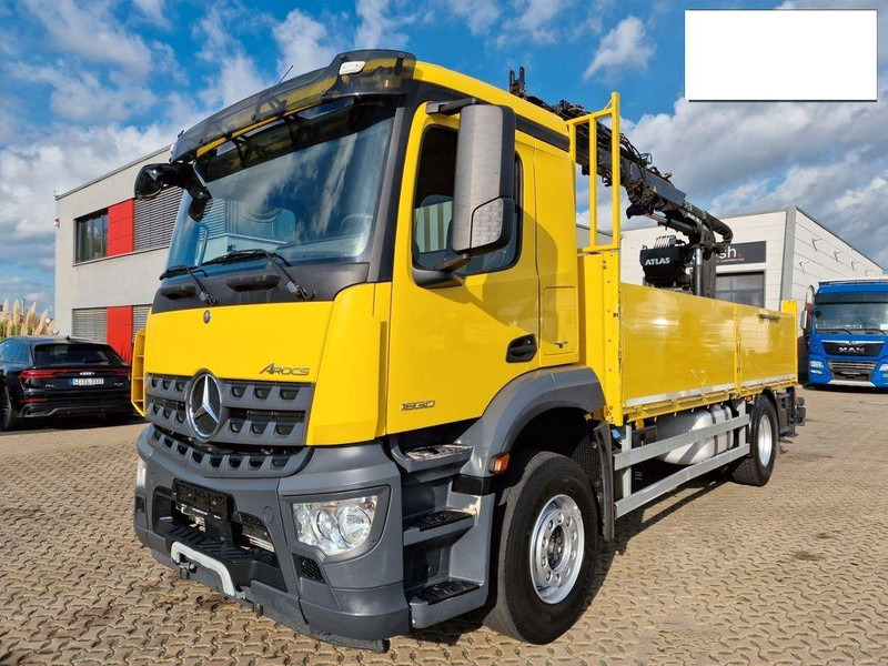 Mercedes-Benz Arocs 1830 - משאית צד נופל/ שטוחה, משאית מנוף: תמונה 1 Mercedes-Benz Arocs 1830 - משאית צד נופל/ שטוחה, משאית מנוף: תמונה 1