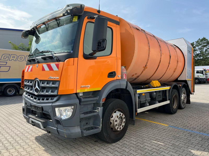 Mercedes-Benz Arocs 2533 - משאית אשפה: תמונה 1 Mercedes-Benz Arocs 2533 - משאית אשפה: תמונה 1