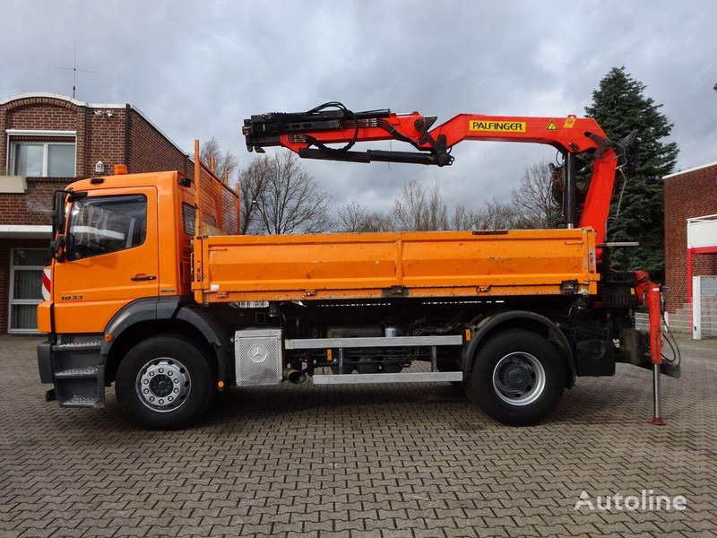 Mercedes-Benz Axor 1833 - 2 way tipper+crane - מזהיר, משאית מנוף: תמונה 5 Mercedes-Benz Axor 1833 - 2 way tipper+crane - מזהיר, משאית מנוף: תמונה 5