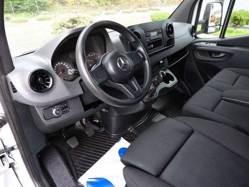 Mercedes-Benz SPRINTER 316 PLANDEKA 10 PALET BLIŹNIACZE KOŁA KLIMATYZACJA 165 - כלי רכב מסחרי עם וילונות צד: תמונה 2 Mercedes-Benz SPRINTER 316 PLANDEKA 10 PALET BLIŹNIACZE KOŁA KLIMATYZACJA 165 - כלי רכב מסחרי עם וילונות צד: תמונה 2