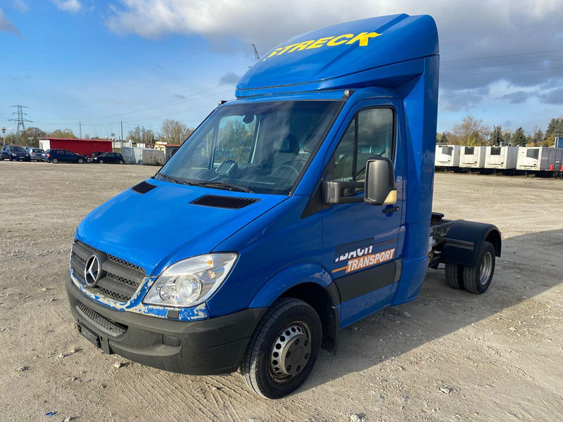 Mercedes-Benz Sprinter 519 - BE Mini Trekker - SZM - 3.5t - יחידת טרקטור: תמונה 2 Mercedes-Benz Sprinter 519 - BE Mini Trekker - SZM - 3.5t - יחידת טרקטור: תמונה 2