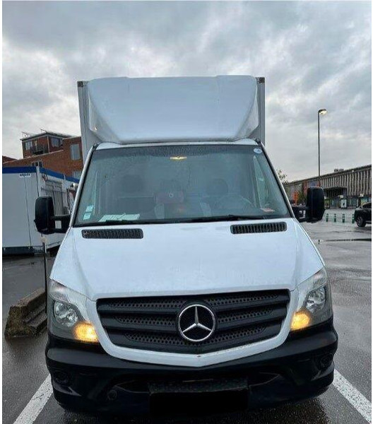 Mercedes-Benz Sprinter Koffer + Tail lift - כלי רכב מסחרי עם תיבה: תמונה 1 Mercedes-Benz Sprinter Koffer + Tail lift - כלי רכב מסחרי עם תיבה: תמונה 1