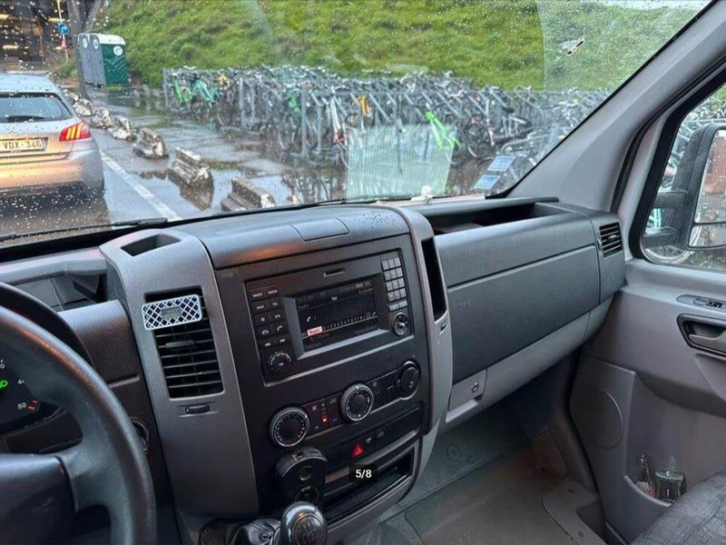 Mercedes-Benz Sprinter Koffer + Tail lift - כלי רכב מסחרי עם תיבה: תמונה 5 Mercedes-Benz Sprinter Koffer + Tail lift - כלי רכב מסחרי עם תיבה: תמונה 5