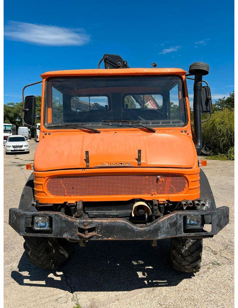 Mercedes-Benz UNIMOG U-900 - שתיל גינה: תמונה 3 Mercedes-Benz UNIMOG U-900 - שתיל גינה: תמונה 3