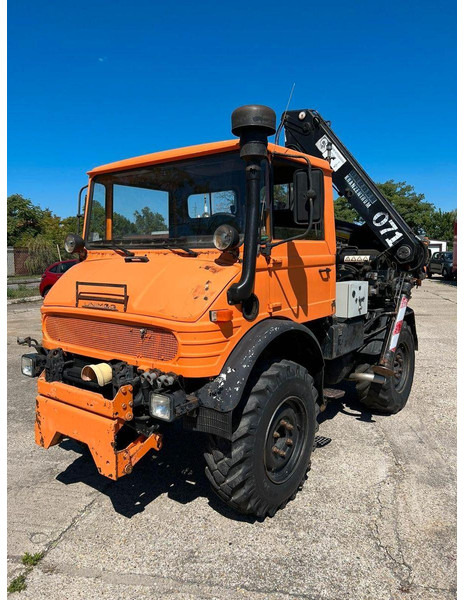 Mercedes-Benz UNIMOG - שתיל גינה: תמונה 3 Mercedes-Benz UNIMOG - שתיל גינה: תמונה 3