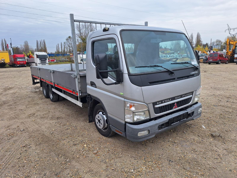 Mitsubishi Canter 3,0 d BE Clixtar Trekker + Veldhuizen BE Clixtar Pritsch - כלי רכב מסחרי: תמונה 3 Mitsubishi Canter 3,0 d BE Clixtar Trekker + Veldhuizen BE Clixtar Pritsch - כלי רכב מסחרי: תמונה 3