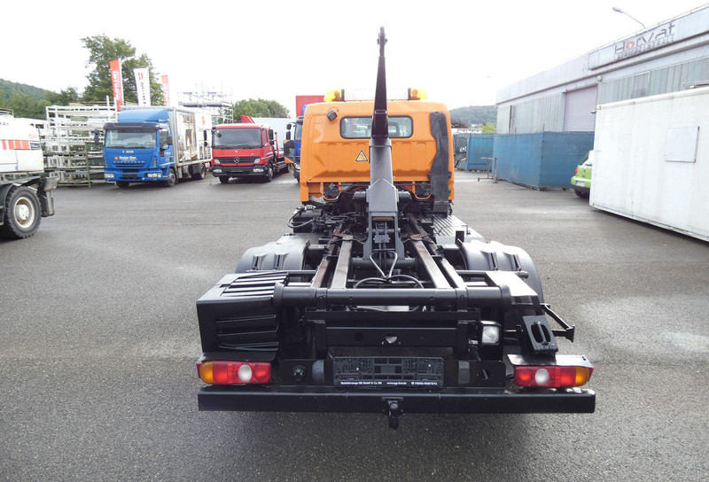 Mitsubishi Canter Fuso Abrollkipper - משאית צד נופל/ שטוחה, משאית מנוף: תמונה 4 Mitsubishi Canter Fuso Abrollkipper - משאית צד נופל/ שטוחה, משאית מנוף: תמונה 4