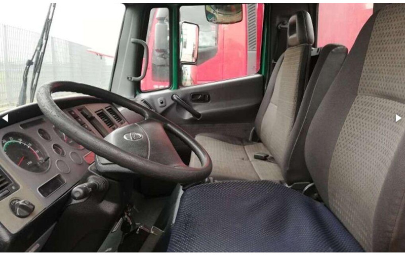 Nissan Atleon 56.15 - משאית צד נופל/ שטוחה, משאית מנוף: תמונה 5 Nissan Atleon 56.15 - משאית צד נופל/ שטוחה, משאית מנוף: תמונה 5