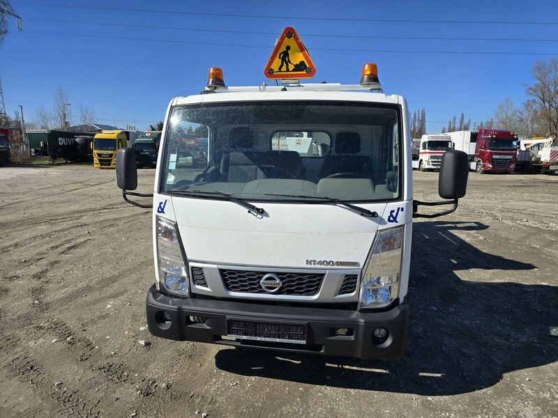 Nissan Cabstar NT 400 Oil & Steel Snake 2010H - 20m - 2 pieces - משאית, משאית מנוף: תמונה 3 Nissan Cabstar NT 400 Oil & Steel Snake 2010H - 20m - 2 pieces - משאית, משאית מנוף: תמונה 3