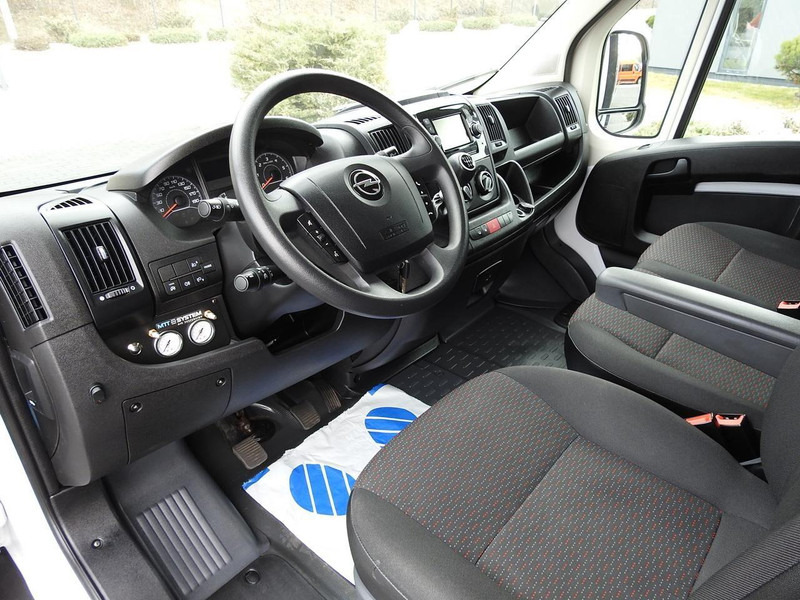 Opel Movano PLANDEKA 10 PALET WEBASTO TEMPOMAT PNEUMATYKA KLIMATYZAC - כלי רכב מסחרי עם וילונות צד: תמונה 2 Opel Movano PLANDEKA 10 PALET WEBASTO TEMPOMAT PNEUMATYKA KLIMATYZAC - כלי רכב מסחרי עם וילונות צד: תמונה 2