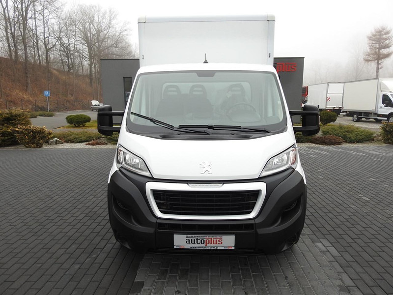 Peugeot BOXER KONTENER WINDA 8 PALET TEMPOMAT KLIMATYZACJA 140KM [ V050 - כלי רכב מסחרי עם תיבה: תמונה 5 Peugeot BOXER KONTENER WINDA 8 PALET TEMPOMAT KLIMATYZACJA 140KM [ V050 - כלי רכב מסחרי עם תיבה: תמונה 5
