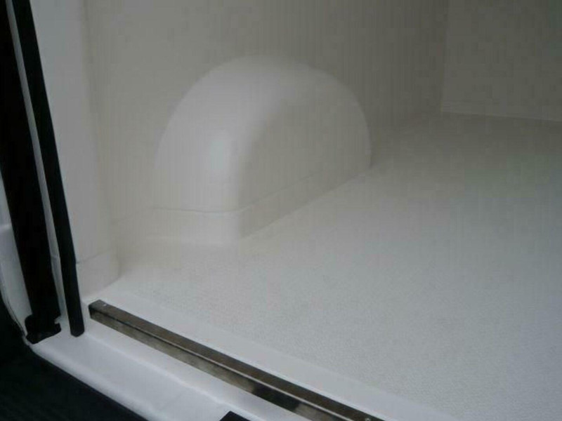 Peugeot Boxer BlueHDI 35 L2H2 Hűtős furgon Frigosoft 4500 - כלי רכב מסחרי לקירור: תמונה 3 Peugeot Boxer BlueHDI 35 L2H2 Hűtős furgon Frigosoft 4500 - כלי רכב מסחרי לקירור: תמונה 3