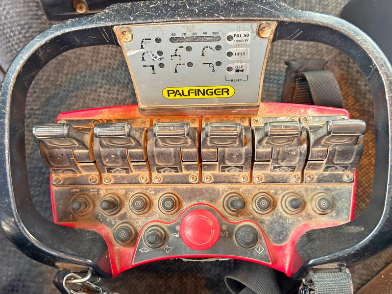 Renault C430 * PALFINGER PK 18002 - EHC + FUNK/ 6x4 - משאית צד נופל/ שטוחה, משאית מנוף: תמונה 4 Renault C430 * PALFINGER PK 18002 - EHC + FUNK/ 6x4 - משאית צד נופל/ שטוחה, משאית מנוף: תמונה 4