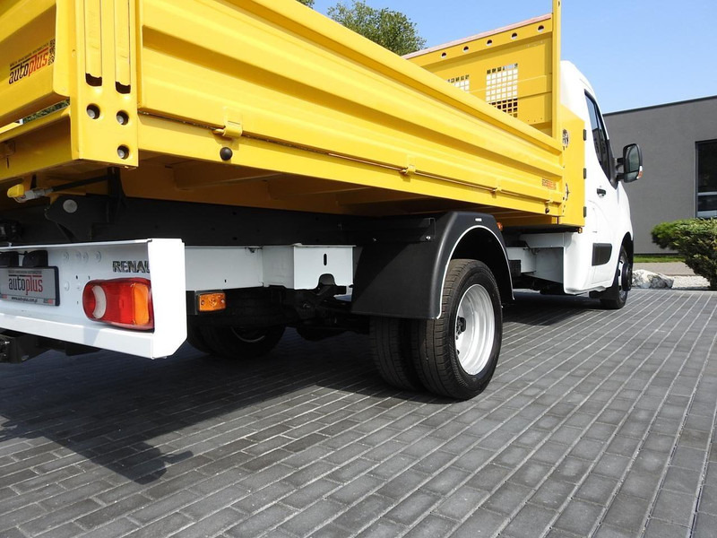 כלי רכב מסחרי מזהיר Renault MASTER WYWROTKA TEMPOMAT NAWIGACJA KLIMATYZACJA LEDY BLIŹNIACZE: תמונה 20 כלי רכב מסחרי מזהיר Renault MASTER WYWROTKA TEMPOMAT NAWIGACJA KLIMATYZACJA LEDY BLIŹNIACZE: תמונה 20