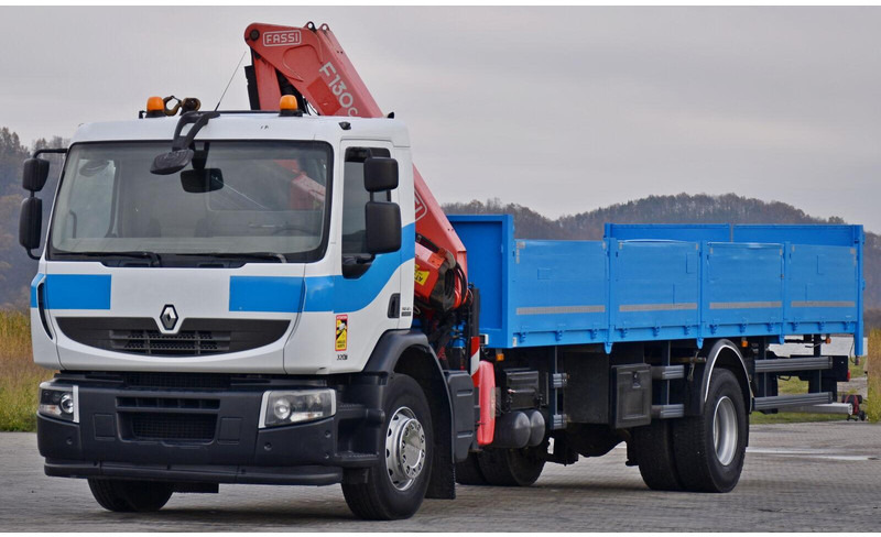 Renault Premium 320 DXI - משאית צד נופל/ שטוחה, משאית מנוף: תמונה 4 Renault Premium 320 DXI - משאית צד נופל/ שטוחה, משאית מנוף: תמונה 4