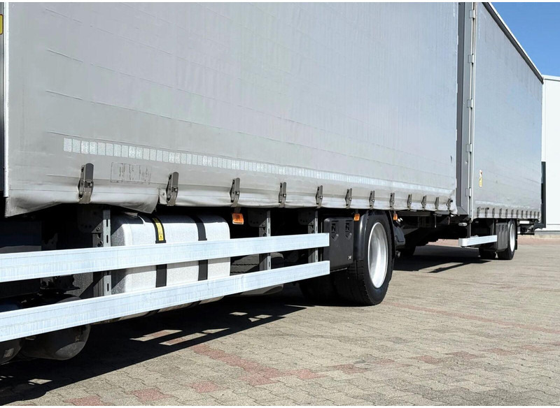 Renault T 380 - משאית וילונות צד: תמונה 5 Renault T 380 - משאית וילונות צד: תמונה 5