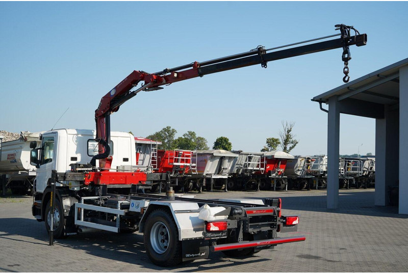 Scania P 280 / 4X2 / SIŁOWNIK DO WYWROTU / + HDS HMF 635 / UDŹWIG 1 500 - מזהיר: תמונה 3 Scania P 280 / 4X2 / SIŁOWNIK DO WYWROTU / + HDS HMF 635 / UDŹWIG 1 500 - מזהיר: תמונה 3