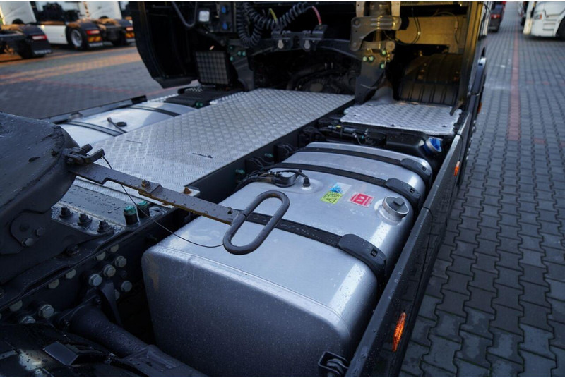 הַחכָּרָה Scania S 500 / RETARDER / I-PARK COOL / FULL AIRMATIC / ALUFELGI / SKÓR Scania S 500 / RETARDER / I-PARK COOL / FULL AIRMATIC / ALUFELGI / SKÓR: תמונה 16 הַחכָּרָה Scania S 500 / RETARDER / I-PARK COOL / FULL AIRMATIC / ALUFELGI / SKÓR Scania S 500 / RETARDER / I-PARK COOL / FULL AIRMATIC / ALUFELGI / SKÓR: תמונה 16