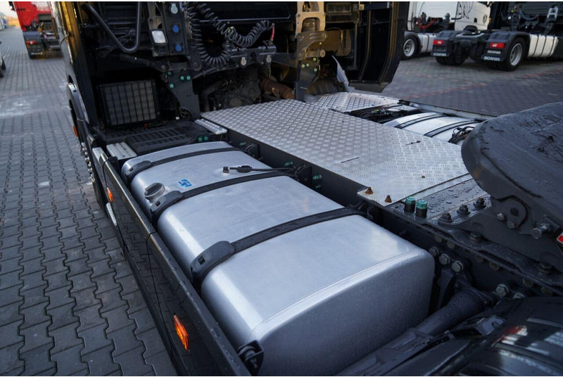 הַחכָּרָה Scania S 500 / RETARDER / I-PARK COOL / FULL AIRMATIC / ALUFELGI / SKÓR Scania S 500 / RETARDER / I-PARK COOL / FULL AIRMATIC / ALUFELGI / SKÓR: תמונה 13 הַחכָּרָה Scania S 500 / RETARDER / I-PARK COOL / FULL AIRMATIC / ALUFELGI / SKÓR Scania S 500 / RETARDER / I-PARK COOL / FULL AIRMATIC / ALUFELGI / SKÓR: תמונה 13