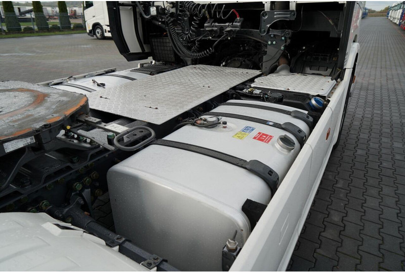 הַחכָּרָה Scania S 500 / RETARDER / I-PARK COOL / FULL AIRMATIC / SKÓRY / Scania S 500 / RETARDER / I-PARK COOL / FULL AIRMATIC / SKÓRY /: תמונה 16 הַחכָּרָה Scania S 500 / RETARDER / I-PARK COOL / FULL AIRMATIC / SKÓRY / Scania S 500 / RETARDER / I-PARK COOL / FULL AIRMATIC / SKÓRY /: תמונה 16