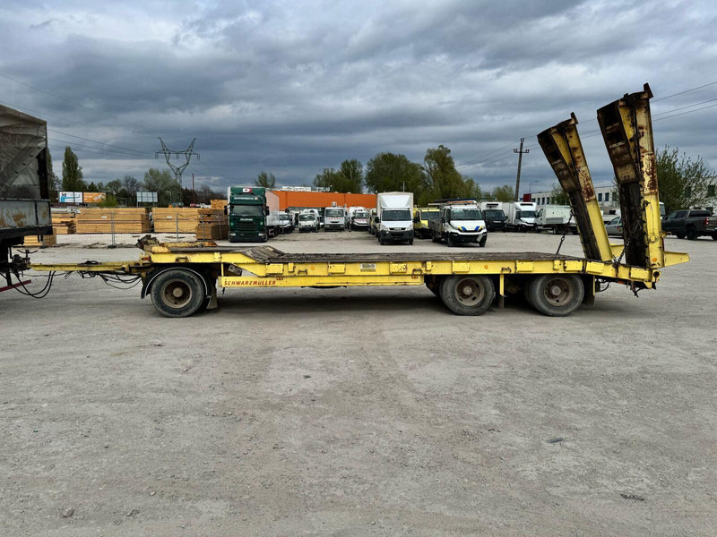 Schwarzmüller heavy machinery transporter - קרון נגרר צד נופל/ שטוח: תמונה 2 Schwarzmüller heavy machinery transporter - קרון נגרר צד נופל/ שטוח: תמונה 2