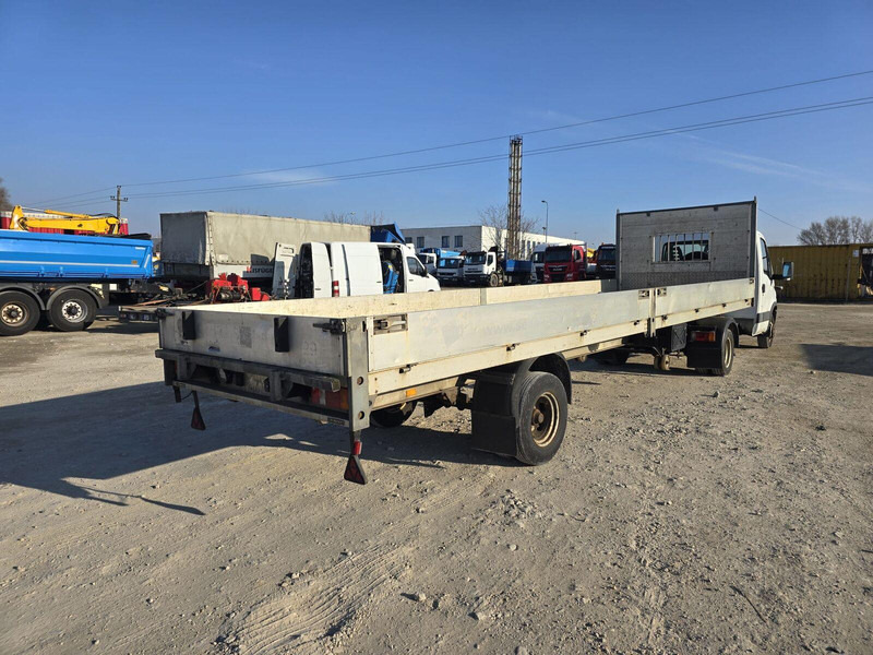 Simon - Pritsche BE semi-trailer - סמיטריילר צד נופל/ שטוח: תמונה 1 Simon - Pritsche BE semi-trailer - סמיטריילר צד נופל/ שטוח: תמונה 1