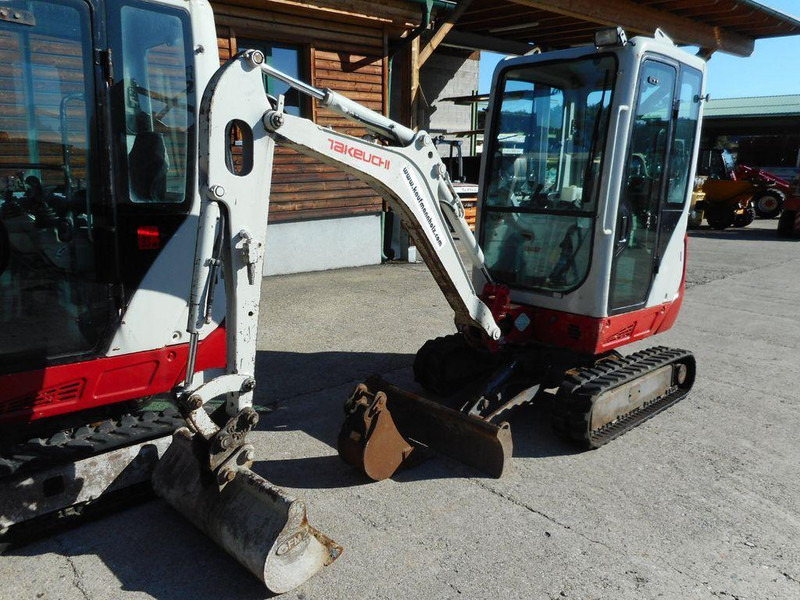 Takeuchi TB 216 Mini lánctalpas forgó-kotró - מחפר סורק: תמונה 1 Takeuchi TB 216 Mini lánctalpas forgó-kotró - מחפר סורק: תמונה 1