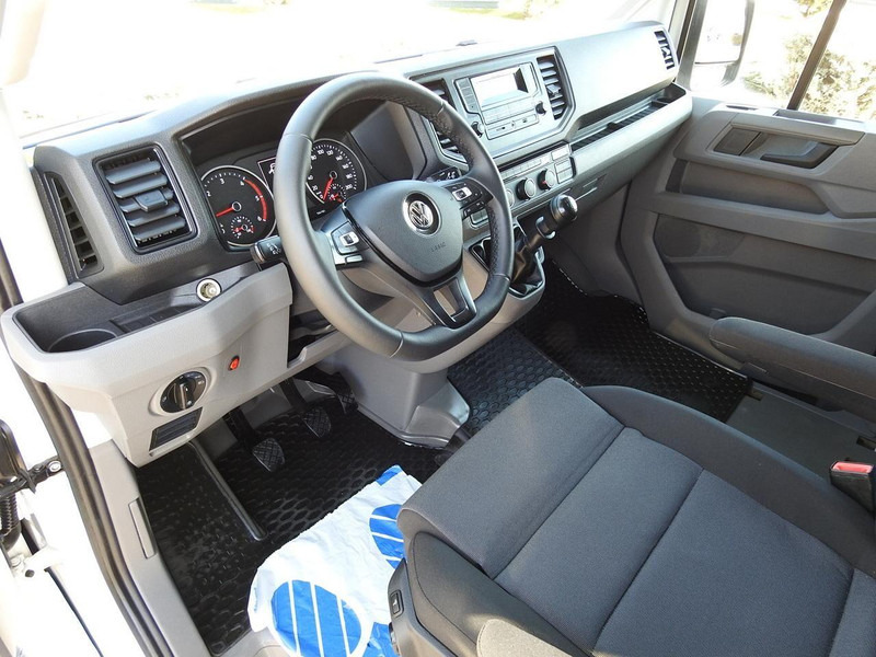 Volkswagen CRAFTER PLANDEKA 10 PALET WEBASTO TEMPOMAT KLIMATYZACJA LEDY PNE - כלי רכב מסחרי עם וילונות צד: תמונה 2 Volkswagen CRAFTER PLANDEKA 10 PALET WEBASTO TEMPOMAT KLIMATYZACJA LEDY PNE - כלי רכב מסחרי עם וילונות צד: תמונה 2