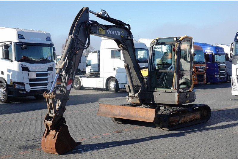 Volvo ECR58D - מיני מחפר: תמונה 1 Volvo ECR58D - מיני מחפר: תמונה 1