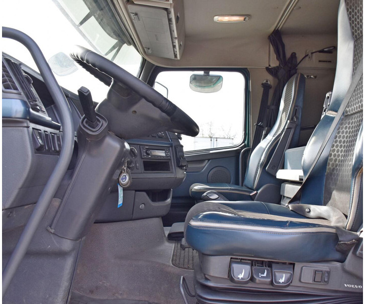 הַחכָּרָה Volvo FH 500 * LOGLIFT F251 S80A + Anhänger /6x4 Volvo FH 500 * LOGLIFT F251 S80A + Anhänger /6x4: תמונה 8 הַחכָּרָה Volvo FH 500 * LOGLIFT F251 S80A + Anhänger /6x4 Volvo FH 500 * LOGLIFT F251 S80A + Anhänger /6x4: תמונה 8