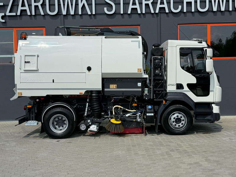 Volvo FL 15.250 - מטאטא כבישים: תמונה 5 Volvo FL 15.250 - מטאטא כבישים: תמונה 5