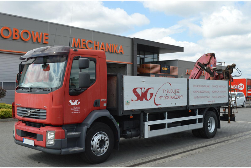 Volvo FL 18.280 Pallet Forks Rotator "22.5 5300 kg HDS AT - משאית צד נופל/ שטוחה, משאית מנוף: תמונה 1 Volvo FL 18.280 Pallet Forks Rotator "22.5 5300 kg HDS AT - משאית צד נופל/ שטוחה, משאית מנוף: תמונה 1