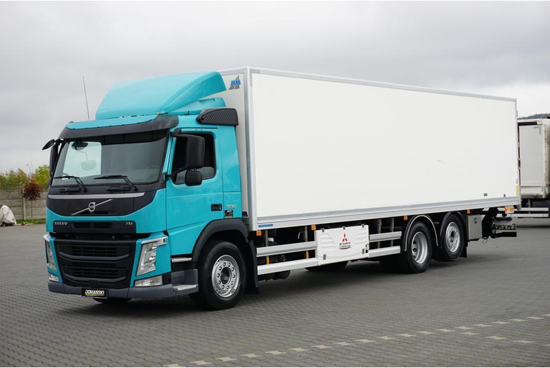 Volvo FM / 330 / E 6 / CHŁODNIA + WINDA / 23 PALETY / OŚ SKRĘTNA / DŁ - משאית קירור: תמונה 2 Volvo FM / 330 / E 6 / CHŁODNIA + WINDA / 23 PALETY / OŚ SKRĘTNA / DŁ - משאית קירור: תמונה 2