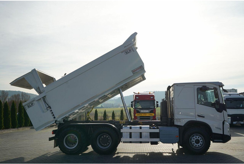 Volvo FMX 550 / 6x4 / WYWROTKA / WOZIDŁO / HARDOX / HYDRAULICZNA KLAPA - מזהיר: תמונה 5 Volvo FMX 550 / 6x4 / WYWROTKA / WOZIDŁO / HARDOX / HYDRAULICZNA KLAPA - מזהיר: תמונה 5