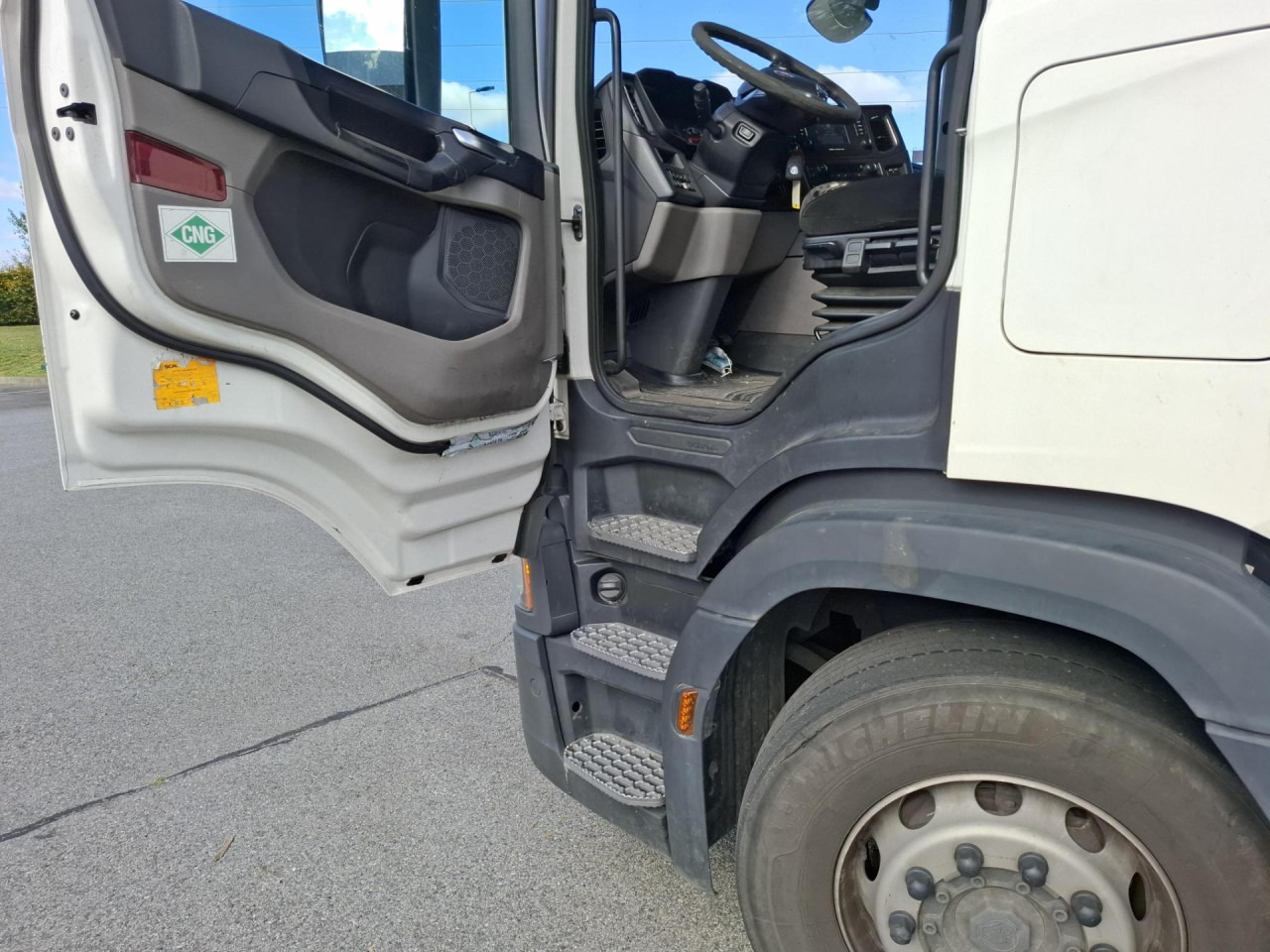 SCANIA SCANIAG410 A4x2 GNC - יחידת טרקטור: תמונה 4 SCANIA SCANIAG410 A4x2 GNC - יחידת טרקטור: תמונה 4
