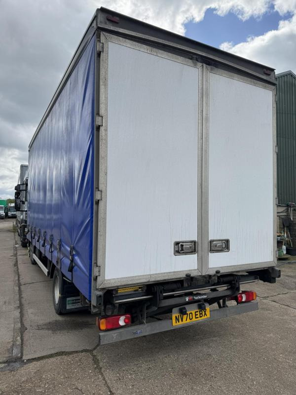 IVECO 75.160 Eurocargo 7.5 Ton Curtainside - משאית וילונות צד: תמונה 4 IVECO 75.160 Eurocargo 7.5 Ton Curtainside - משאית וילונות צד: תמונה 4