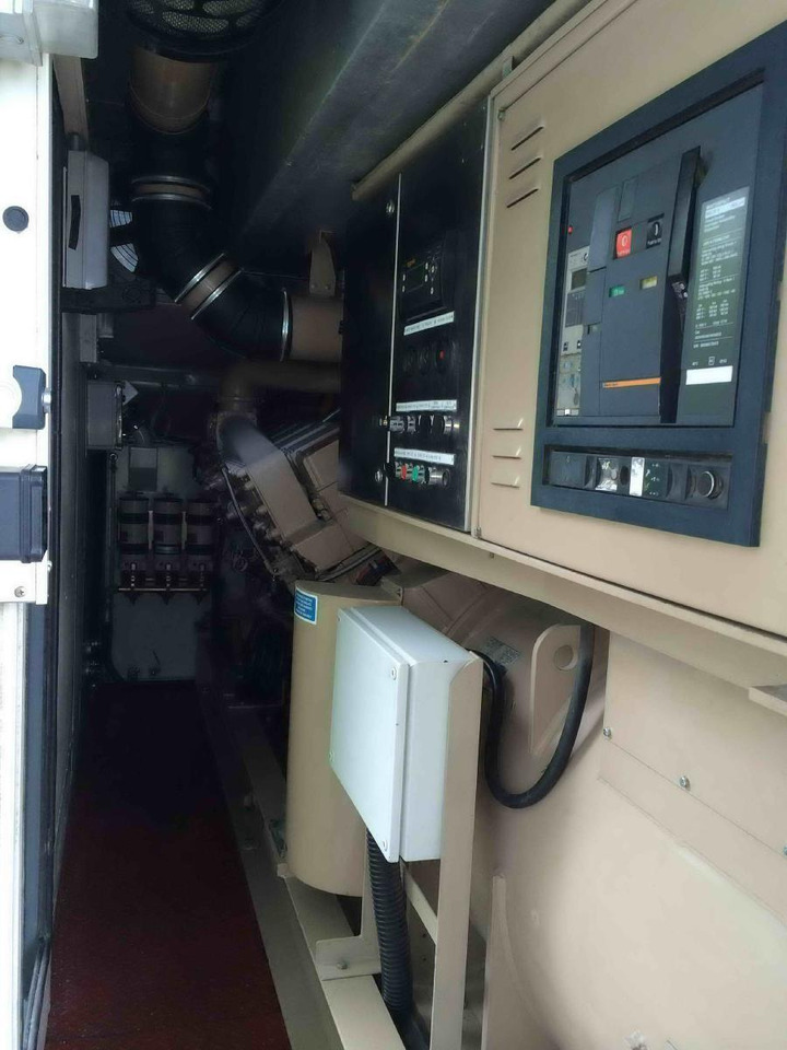 Cummins Generator 1425 KVA powerd by KTA50-G3 Super Silent - ערכת גנרטורים: תמונה 3 Cummins Generator 1425 KVA powerd by KTA50-G3 Super Silent - ערכת גנרטורים: תמונה 3