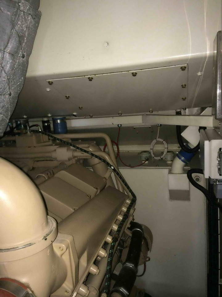 ערכת גנרטורים Cummins Generator 1425 KVA powerd by KTA50-G3 Super Silent: תמונה 9