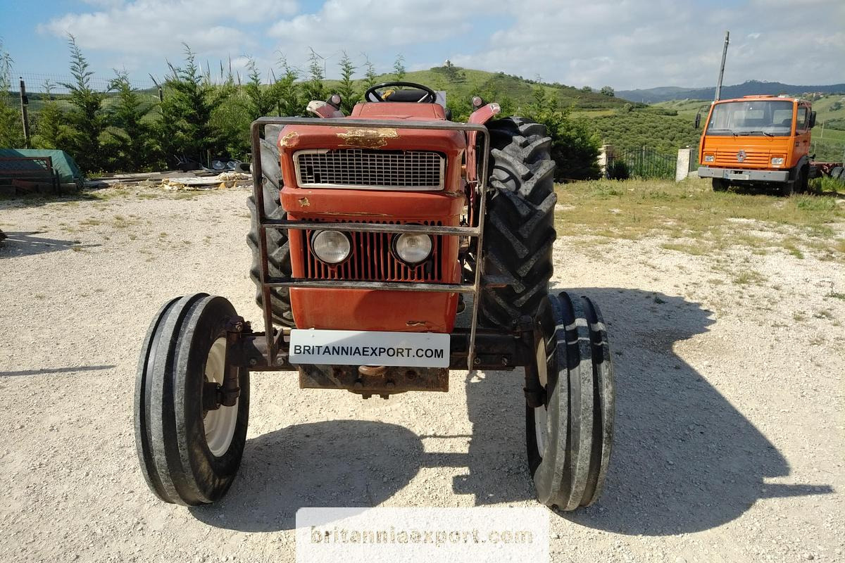 FIAT 640 Farm Tractor with Power Steering - טרקטור חקלאי: תמונה 2 FIAT 640 Farm Tractor with Power Steering - טרקטור חקלאי: תמונה 2