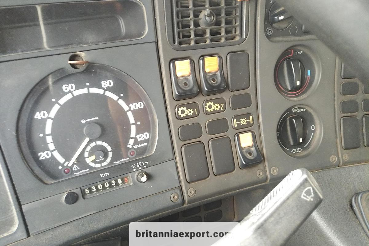 משאית צד נופל/ שטוחה SCANIA P93H 280 6x2 10 Tyres Flatbed Truck – 26 Ton | On springs: תמונה 18