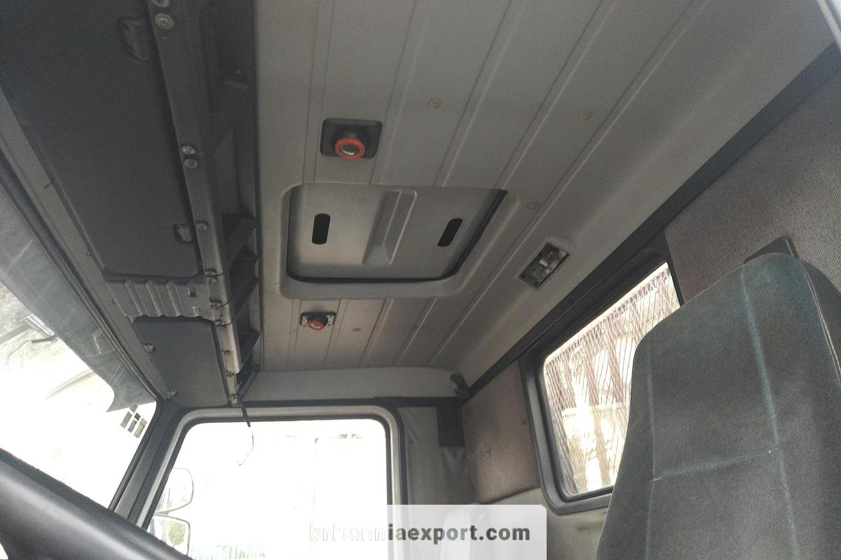 משאית צד נופל/ שטוחה SCANIA P93H 280 6x2 10 Tyres Flatbed Truck – 26 Ton | On springs: תמונה 16