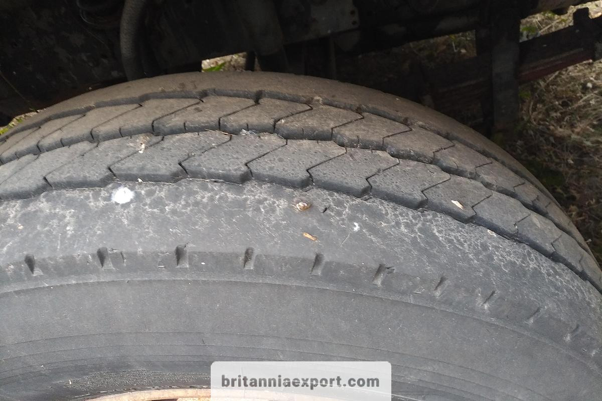 משאית צד נופל/ שטוחה SCANIA P93H 280 6x2 10 Tyres Flatbed Truck – 26 Ton | On springs: תמונה 12