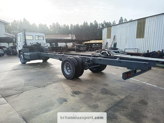 VOLVO FL619 Intercooler | Manual Pump | 19 Ton | On 10 Studs | Full Springs Suspension | - משאית עם שלדת תא: תמונה 3 VOLVO FL619 Intercooler | Manual Pump | 19 Ton | On 10 Studs | Full Springs Suspension | - משאית עם שלדת תא: תמונה 3