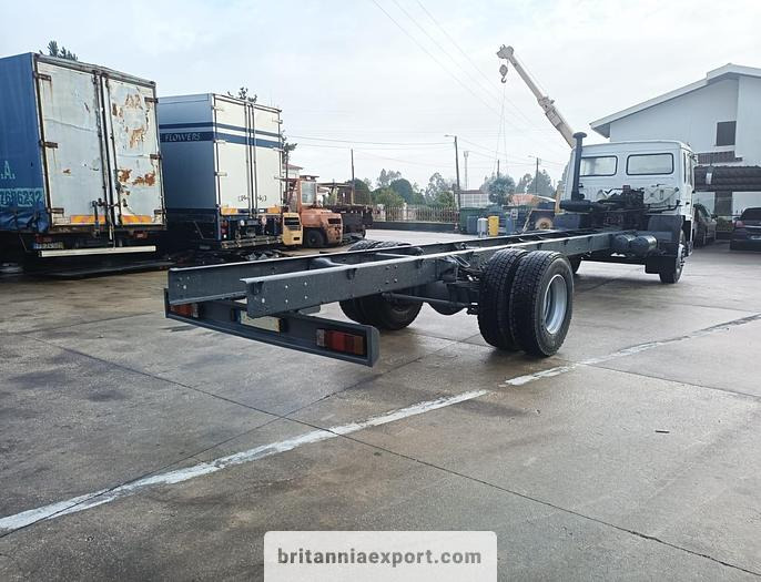 VOLVO FL619 Intercooler | Manual Pump | 19 Ton | On 10 Studs | Full Springs Suspension | - משאית עם שלדת תא: תמונה 4 VOLVO FL619 Intercooler | Manual Pump | 19 Ton | On 10 Studs | Full Springs Suspension | - משאית עם שלדת תא: תמונה 4