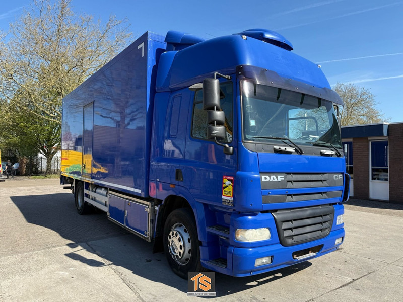 DAF CF85.340 AUTOMATIC - EURO 3 - BELGIUM TOP - משאית תיבה: תמונה 2 DAF CF85.340 AUTOMATIC - EURO 3 - BELGIUM TOP - משאית תיבה: תמונה 2